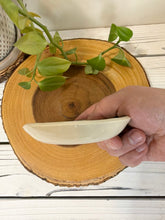 Load image into Gallery viewer, #034 - Retro Floral Ring / trinket dish