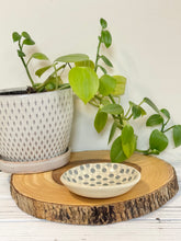 Load image into Gallery viewer, #018 - little blue flower patterned Ring / trinket dish