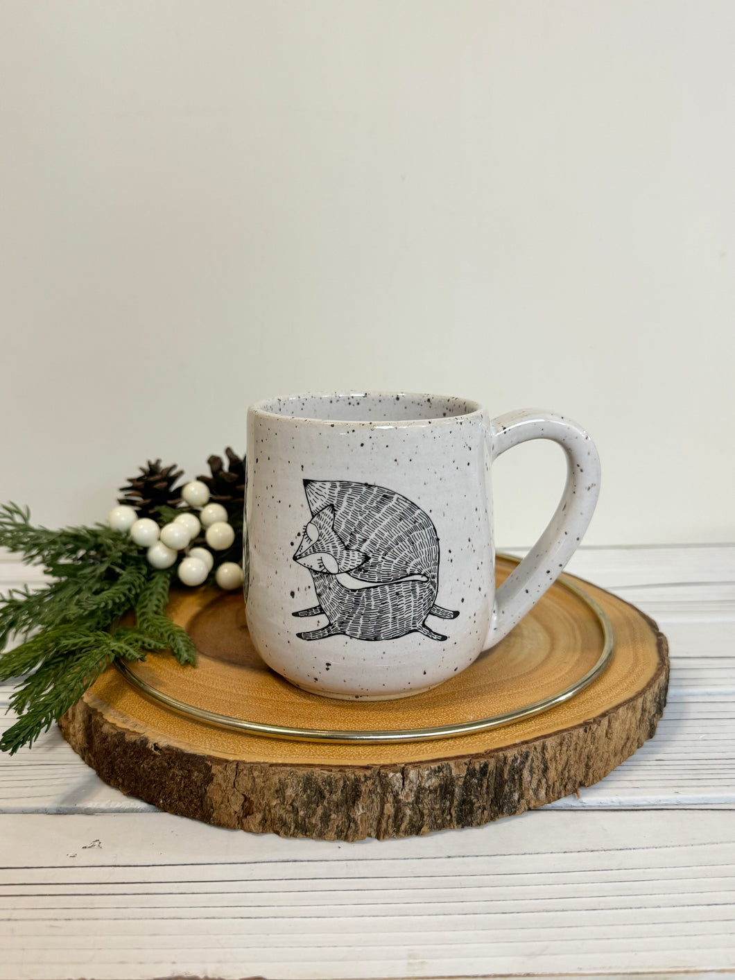 #023 - 14 oz. Fox pattern on White speckled mug