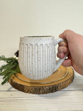 Load image into Gallery viewer, #028 - 14 oz. White speckled carved mug with green inside
