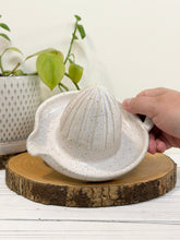 Load image into Gallery viewer, #024 - Manual citrus juicer white speckled
