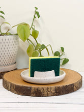 Load image into Gallery viewer, #026 - White speckled sponge holder
