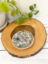 Load image into Gallery viewer, #035 - Daisy patterned Ring / trinket dish with pink rim
