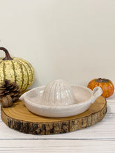 Load image into Gallery viewer, #022 - Manual citrus juicer white speckled
