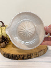 Load image into Gallery viewer, #022 - Manual citrus juicer white speckled
