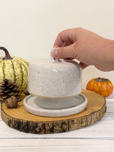 Load image into Gallery viewer, #025 - Small Butter Dish
