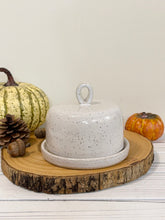 Load image into Gallery viewer, #026 - Small Butter Dish
