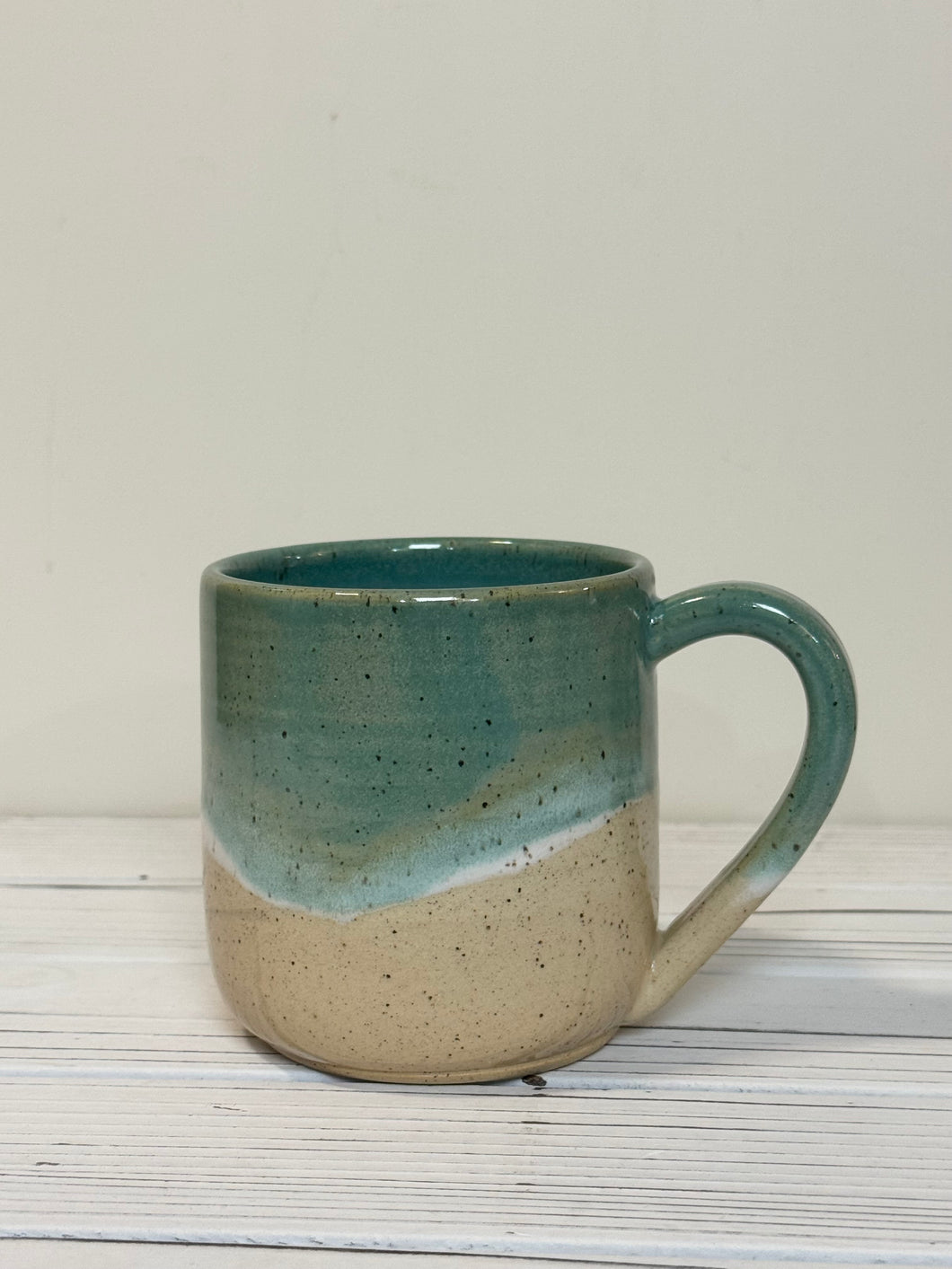 #002 - 16 oz. Beach mug