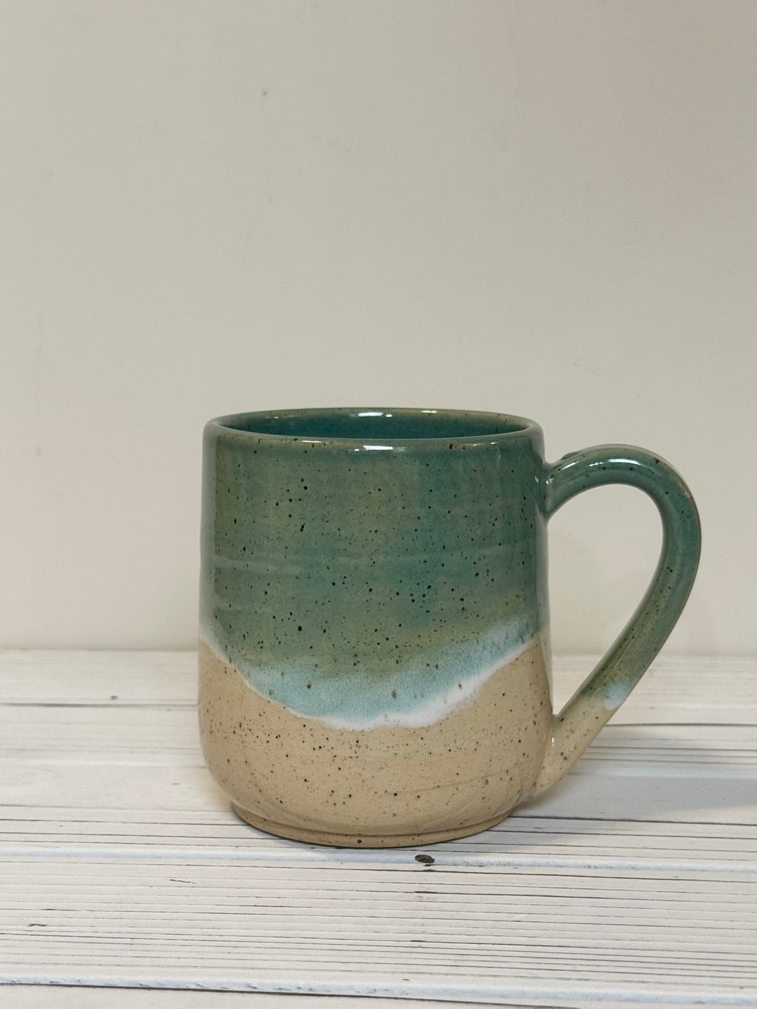 #005 - 16 oz. Beach mug