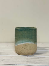 Load image into Gallery viewer, #005 - 16 oz. Beach mug
